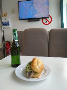 Matjesbrötchen auf der Adler-Express