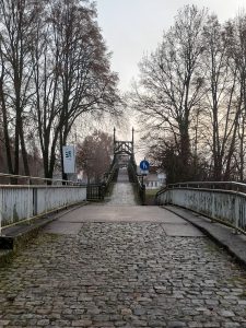 Nasses Dreieck, Alte Brücke